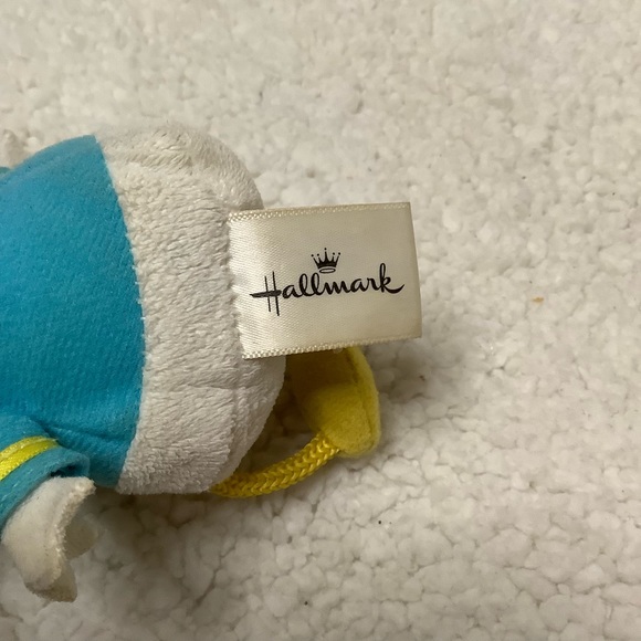 Hallmark Donald Duck Disney Plush - Picture 5 of 7